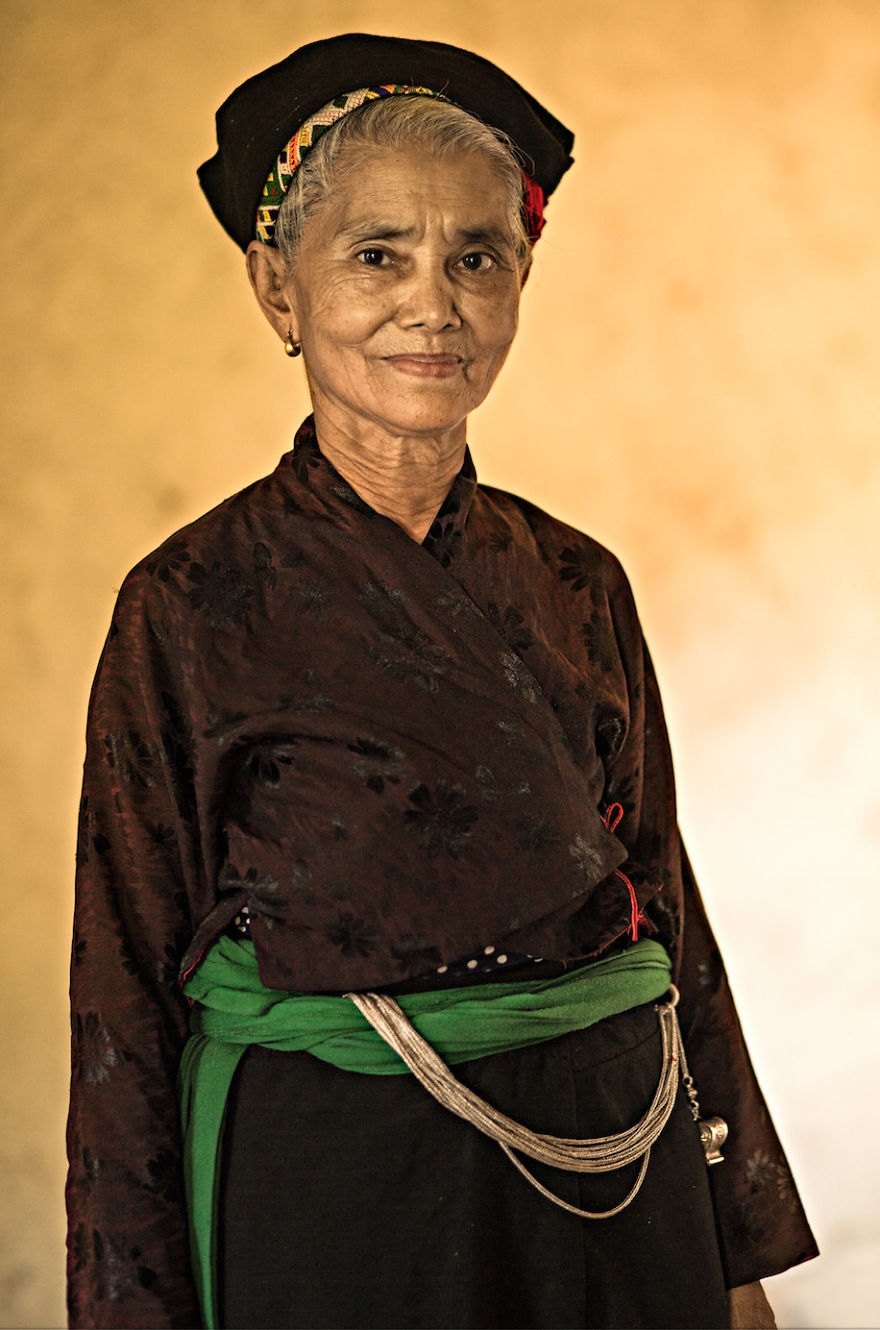 The O Du Ethnic Group (Smallest Group, 376 People)