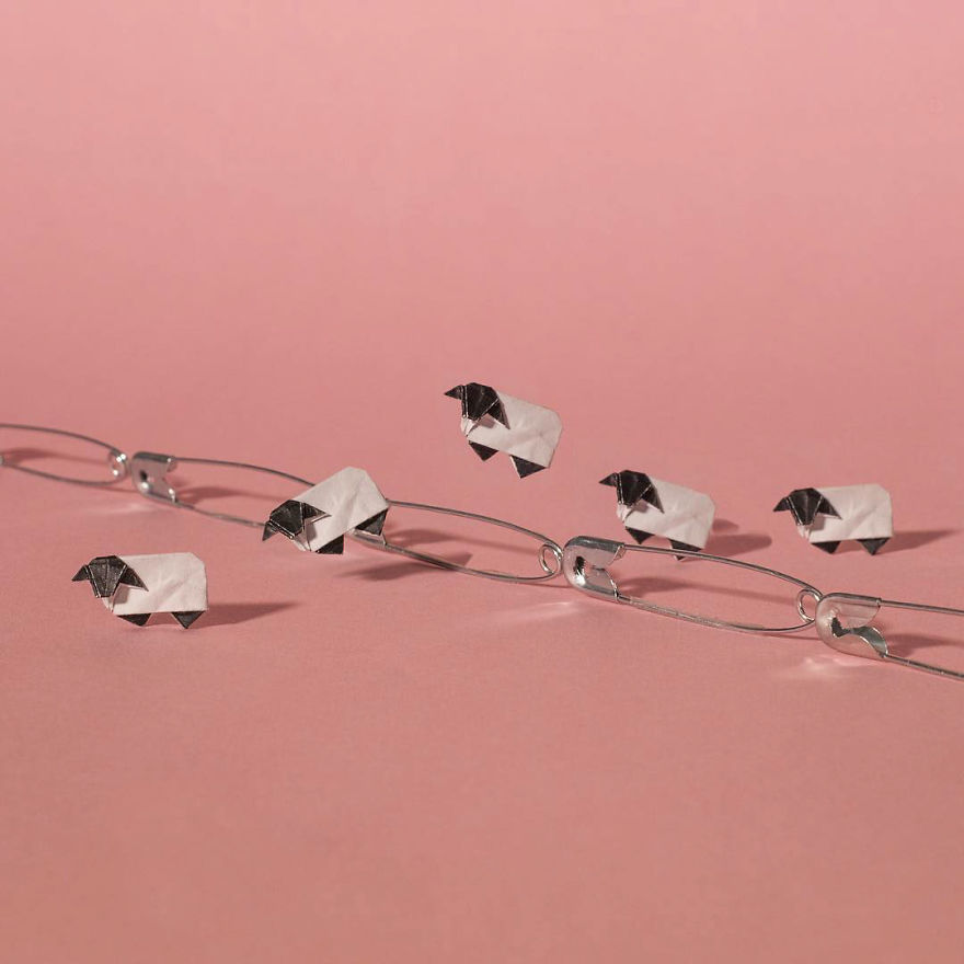 Miniature -Origami-Figures-Ross-Symons