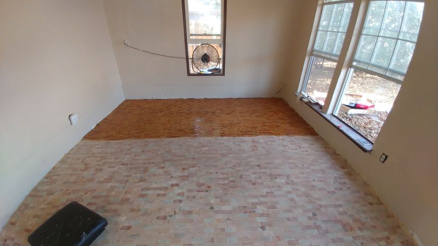 I Cut 2,500 Tiny Pieces Of Wood Up And Made A Floor I Cut 2,500 Tiny Pieces Of Wood Up And Made A Floor