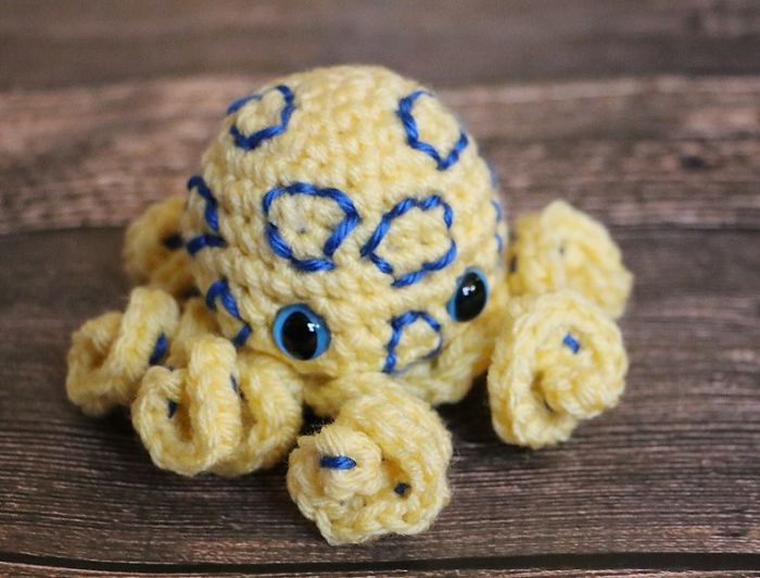 I Make Cute Things Out Of Yarn