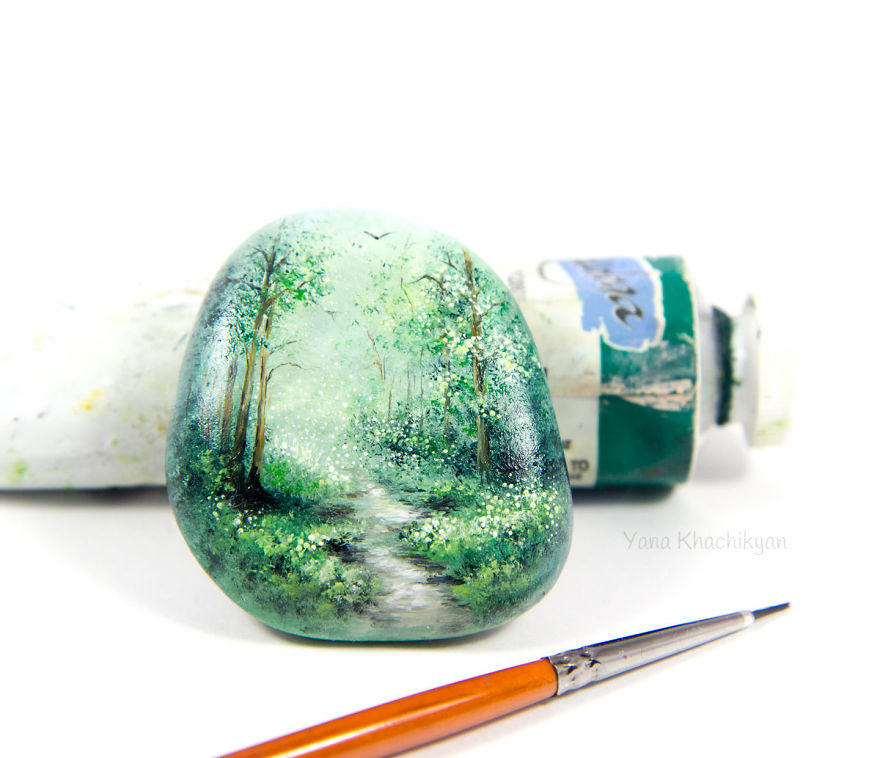 I Create Fairy Worlds Of Miniature Paintings On Stones I Create Fairy Worlds Of Miniature Paintings On Stones