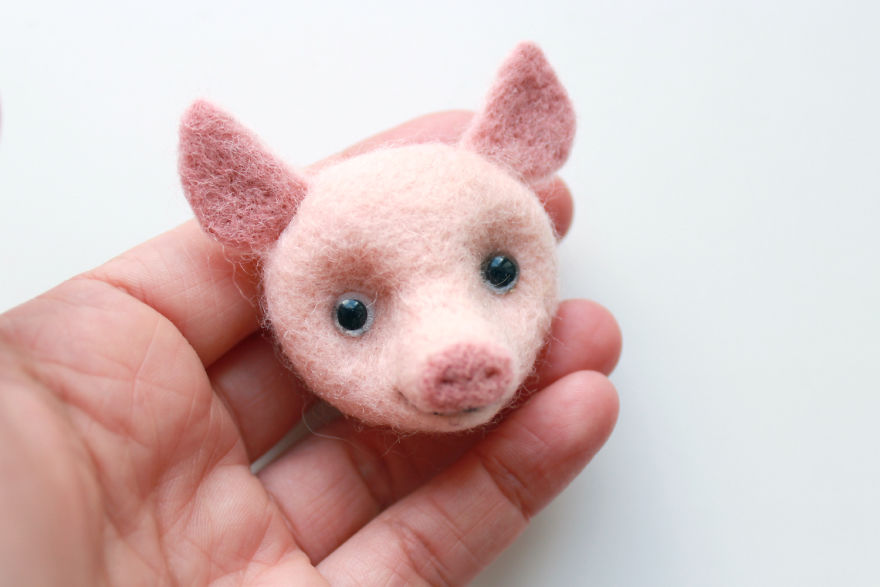 Felted-Brooches-By-Screamroad-Handmade