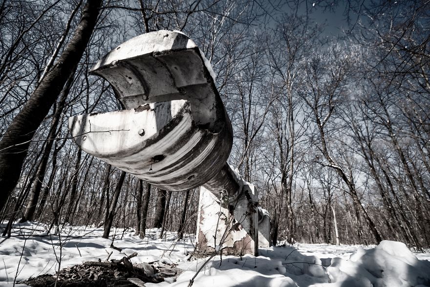 I Met Giant Machine Monsters In The Woods I Met Giant Machine Monsters In The Woods
