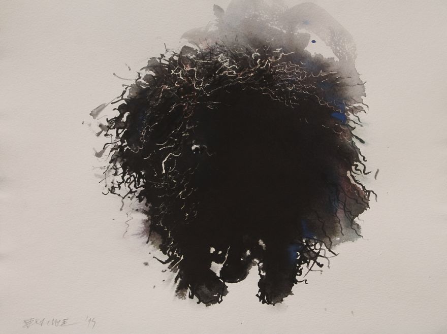 Gloomy Portraits Of Dogs That Seem To Fade Into The Paper Gloomy Portraits Of Dogs That Seem To Fade Into The Paper