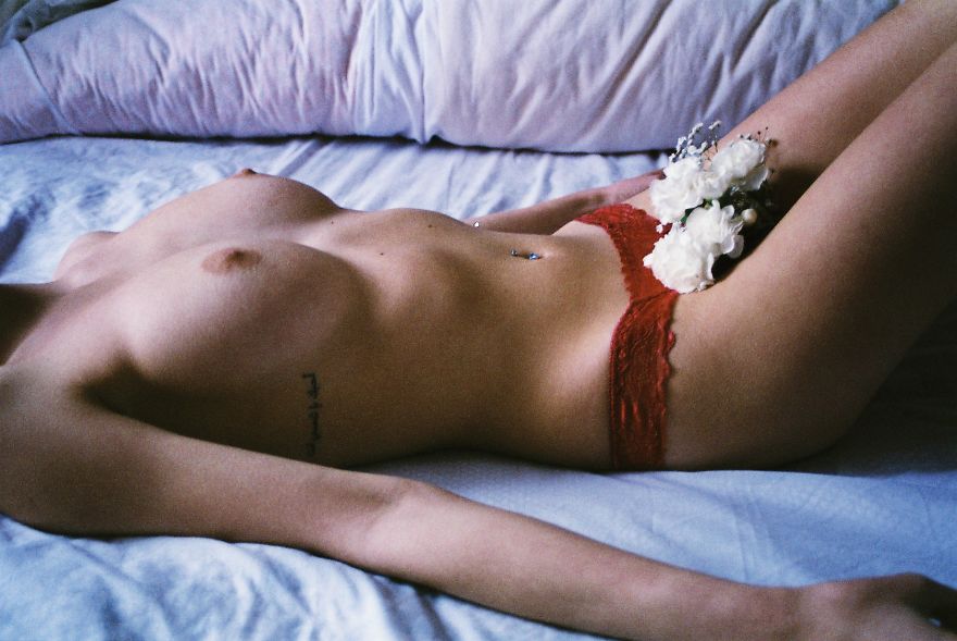 The Feeling Of Your Skin Locked In My Head The Feeling Of Your Skin Locked In My Head