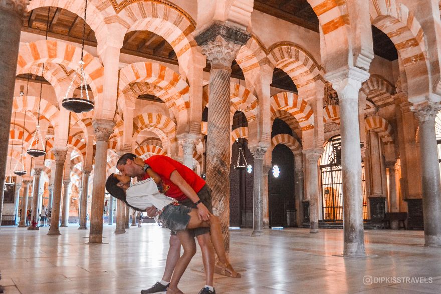 Viral Dipkissing Couple Continues Their Epic Tradition Around The World