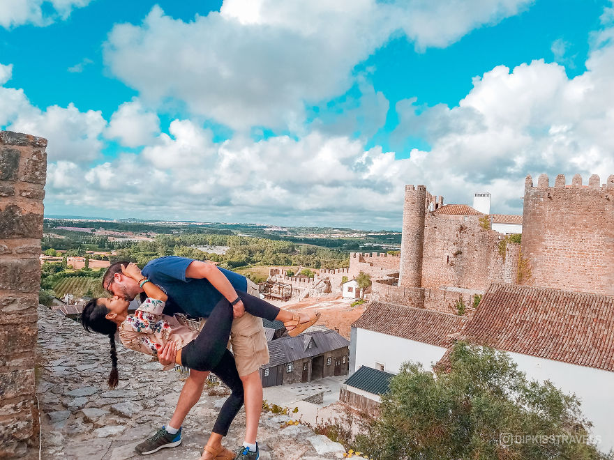 Viral Dipkissing Couple Continues Their Epic Tradition Around The World