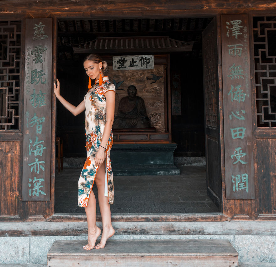 We Gave Up Our Careers As A Supermodel And Digital Guru To Explore China We Gave Up Our Careers As A Supermodel And Digital Guru To Explore China