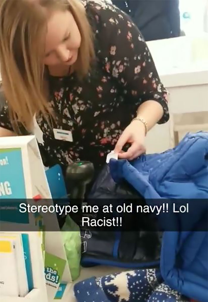 black-customer-accused-steal-own-jacket-old-navy (1) black-customer-accused-steal-own-jacket-old-navy (1)