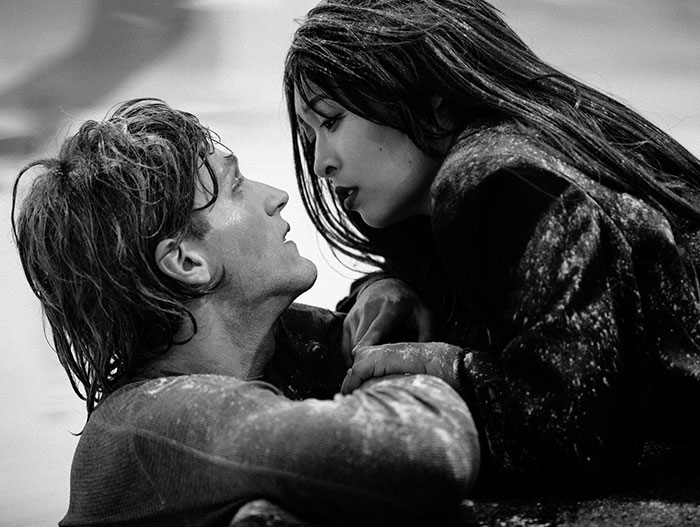 Instead Of Taking Boring Engagement Pics, This Couple Decided To Take It To The Next Level Instead Of Taking Boring Engagement Pics, This Couple Decided To Take It To The Next Level