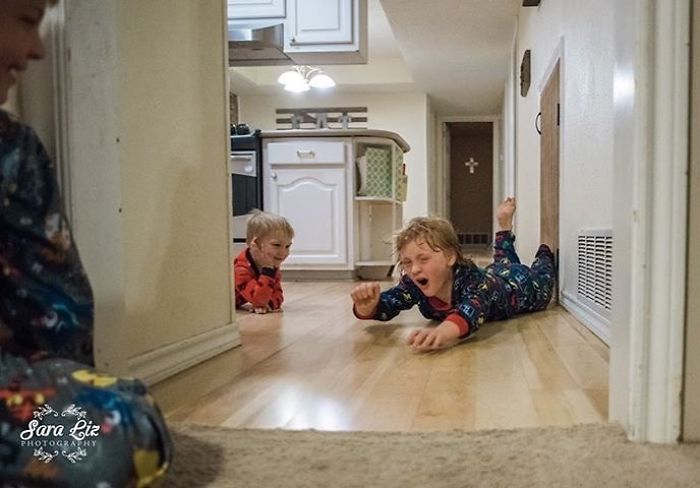 Everyday-Moments-Three-Sons-Sara-Liz-Photography