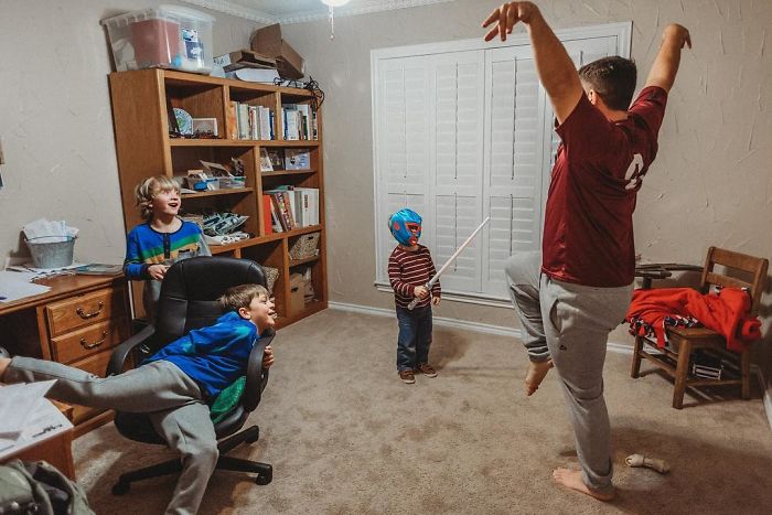 Everyday-Moments-Three-Sons-Sara-Liz-Photography