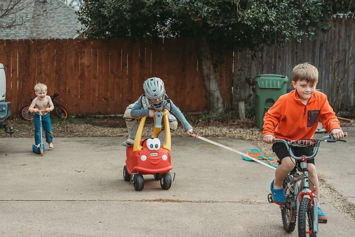 Everyday-Moments-Three-Sons-Sara-Liz-Photography