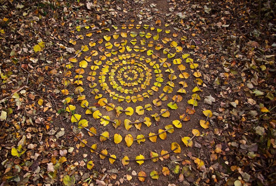 James-Brunt-Natural-Materials-Land-Art-England