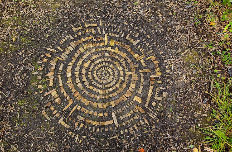 James-Brunt-Natural-Materials-Land-Art-England