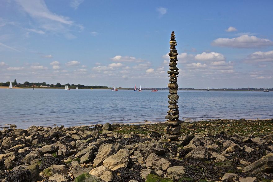 James-Brunt-Natural-Materials-Land-Art-England