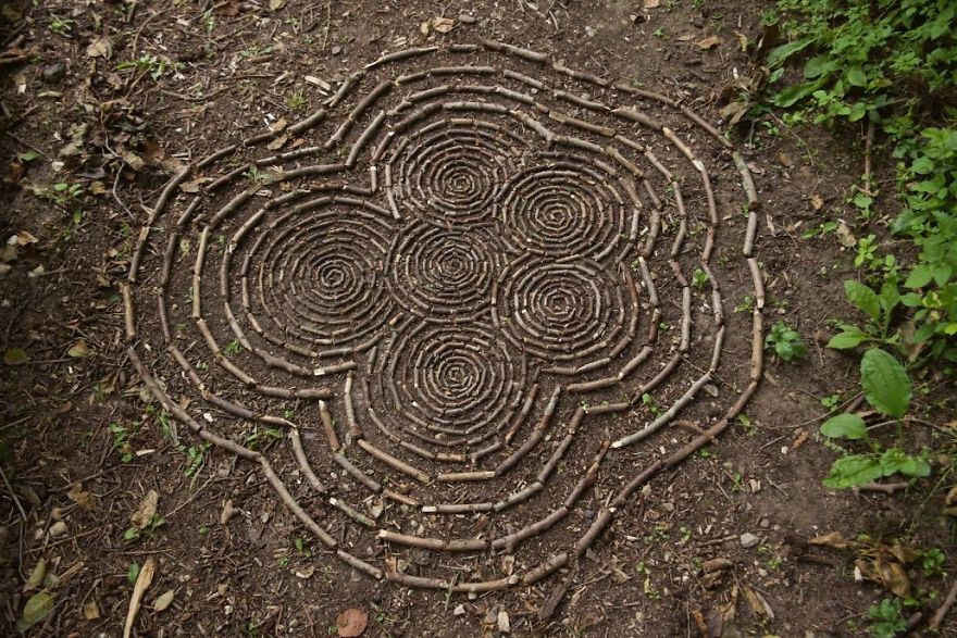 James-Brunt-Natural-Materials-Land-Art-England