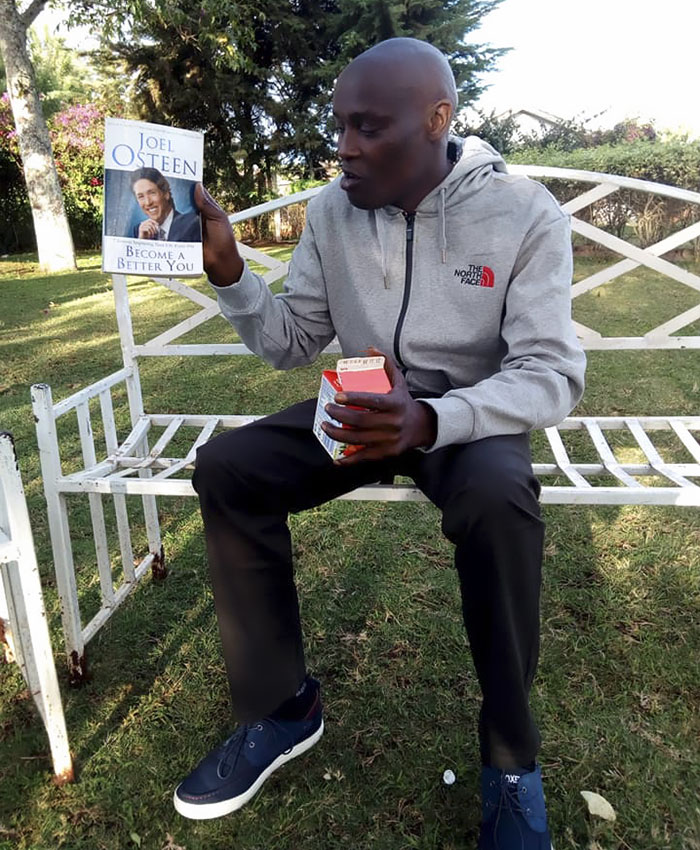 Woman Finds Childhood Friend On Streets Addicted To Drugs, Transforms Him So Much We Can't Believe It's Same Man Woman Finds Childhood Friend On Streets Addicted To Drugs, Transforms Him So Much We Can't Believe It's Same Man