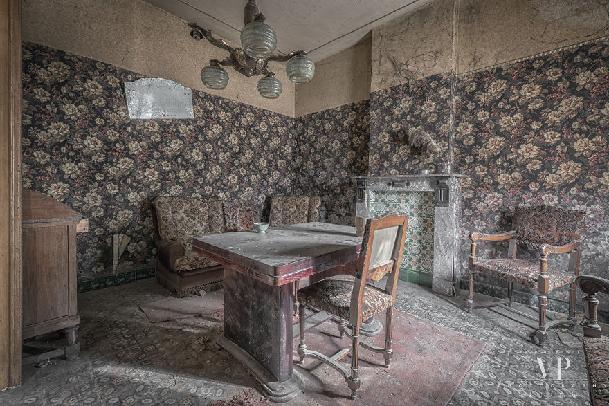 I Photographed This Decaying House