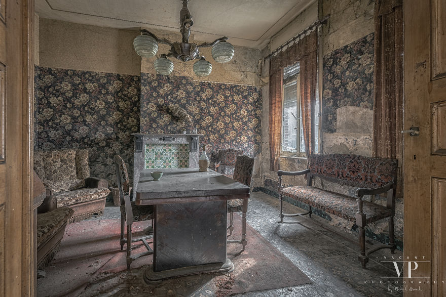 I Photographed This Decaying House