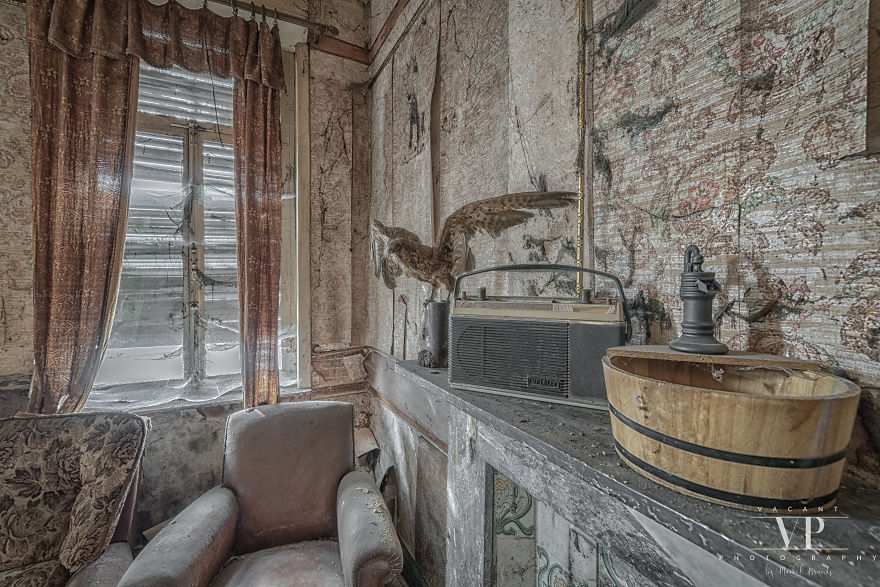 I Photographed This Decaying House