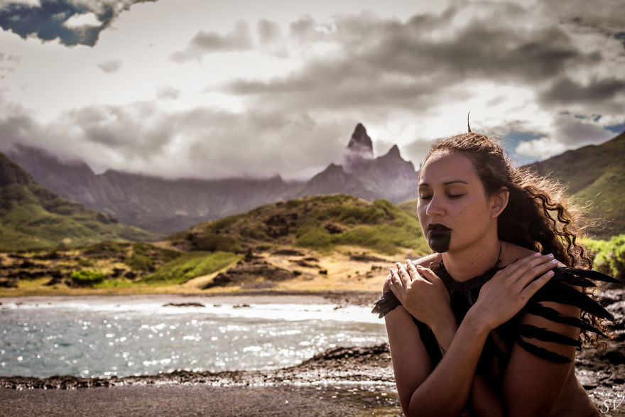 We Photographed The Polynesian Vahine Pride
