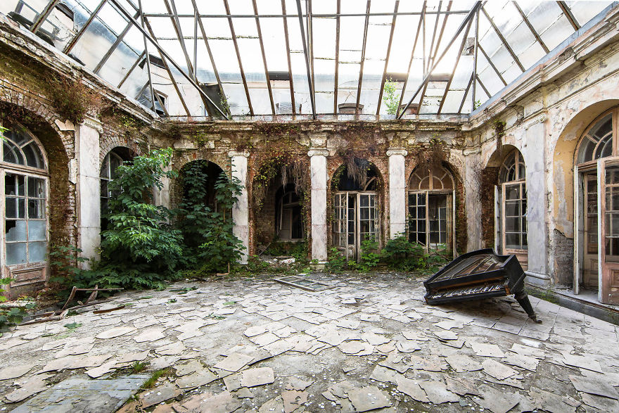 I Travel The World To Capture Amazing Pictures Of Nature Taking Back Abandoned Places