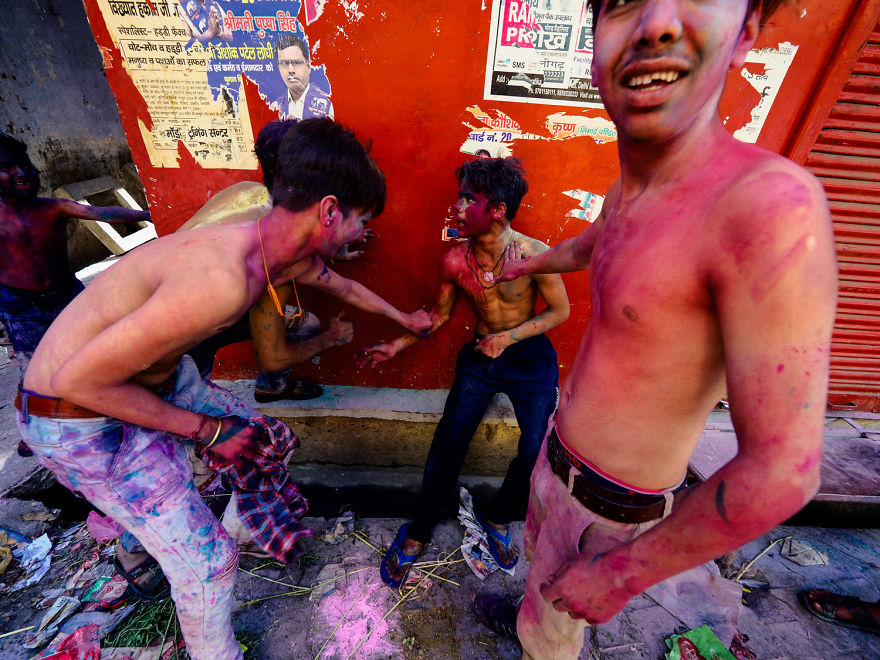 Beautiful Portraits Taken At The Holi Festival Of Colors In India Beautiful Portraits Taken At The Holi Festival Of Colors In India