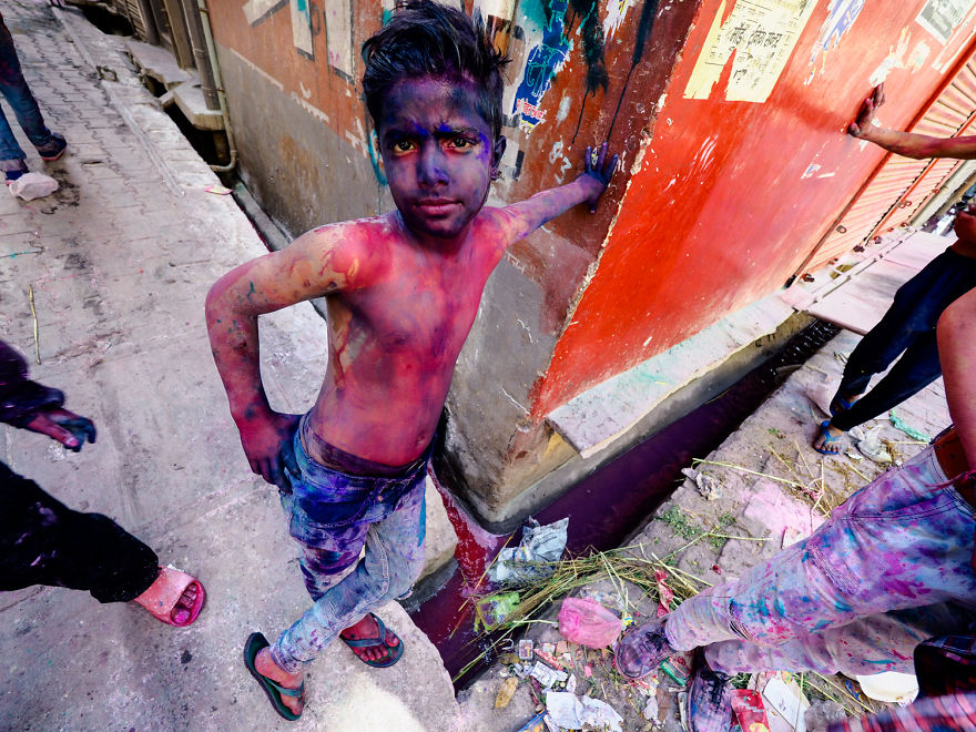 Beautiful Portraits Taken At The Holi Festival Of Colors In India