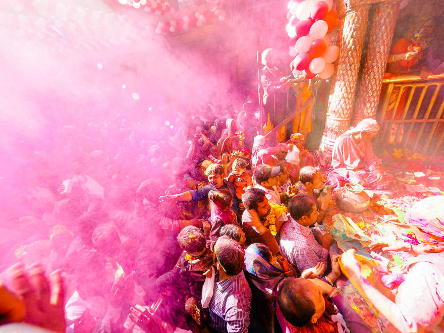 Beautiful Portraits Taken At The Holi Festival Of Colors In India