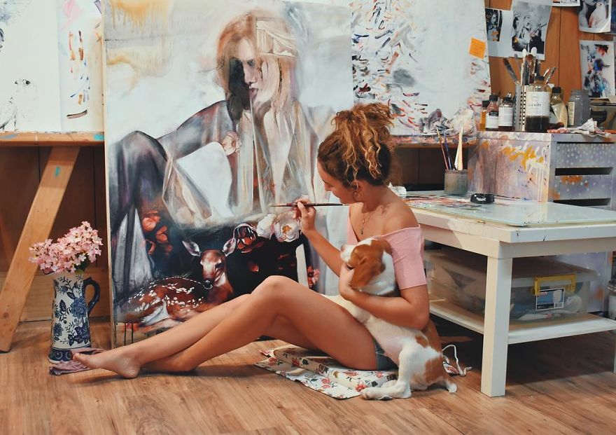 18-Year-Old Painter Stuns The Art World With Her Vibrant Paintings, Sells Them For $10k 18-Year-Old Painter Stuns The Art World With Her Vibrant Paintings, Sells Them For $10k