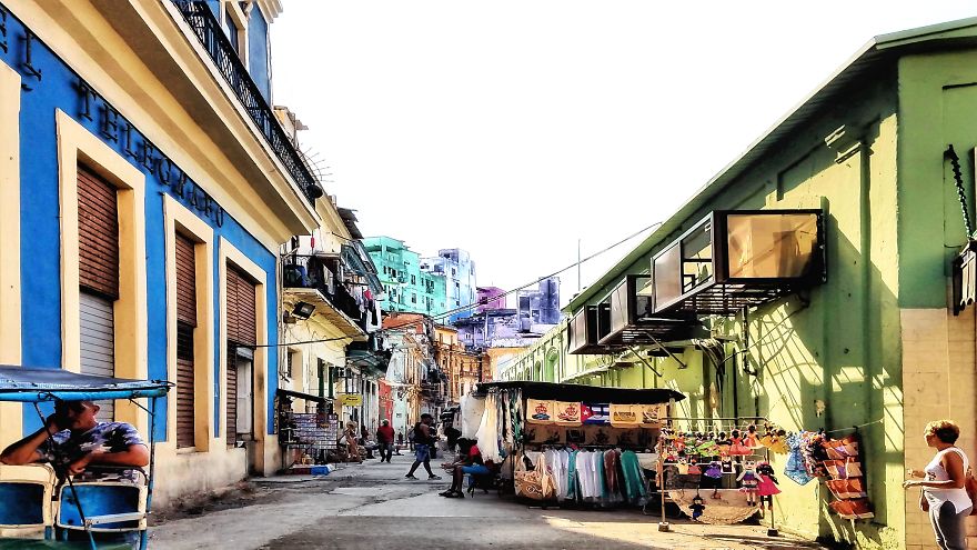 I Took Holiday Pictures Of The Beautiful Havana Using My Phone I Took Holiday Pictures Of The Beautiful Havana Using My Phone