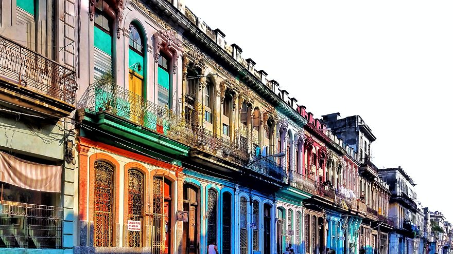 I Took Holiday Pictures Of The Beautiful Havana Using My Phone I Took Holiday Pictures Of The Beautiful Havana Using My Phone