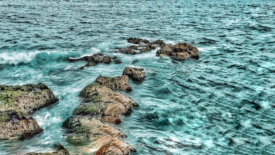 I Took Holiday Pictures Of The Beautiful Havana Using My Phone I Took Holiday Pictures Of The Beautiful Havana Using My Phone