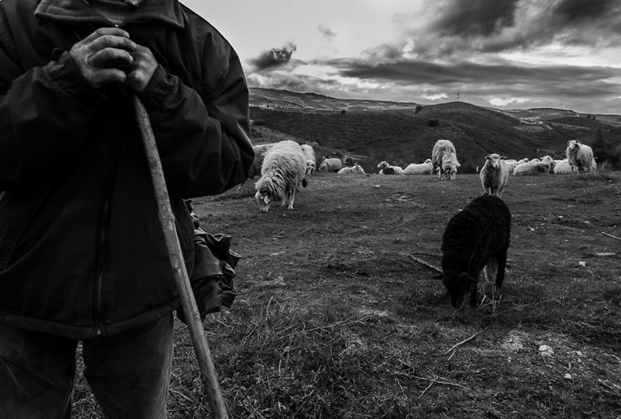 I Photograph The People Of The Hills I Photograph The People Of The Hills