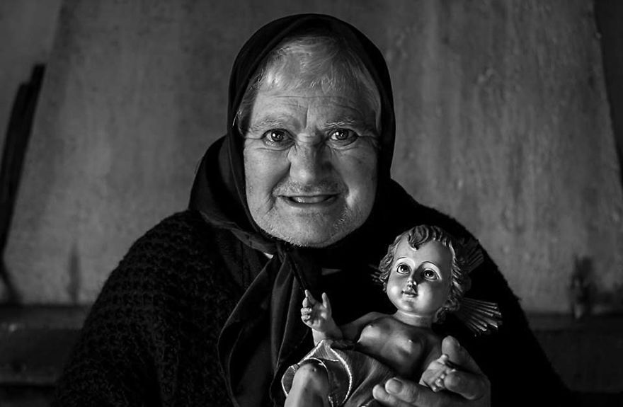 I Photograph The People Of The Hills I Photograph The People Of The Hills