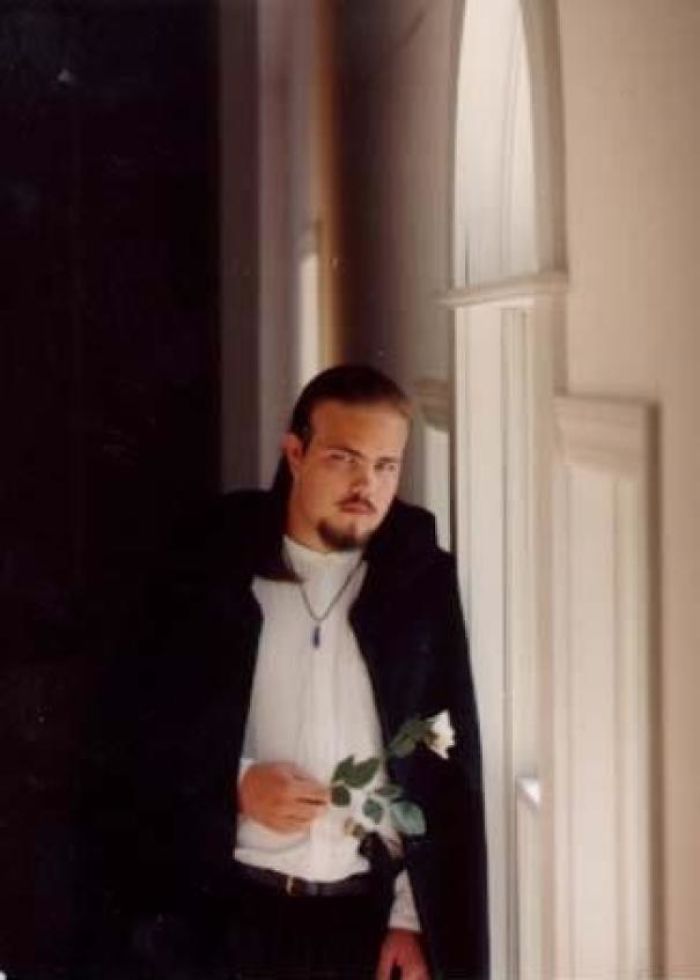 It Was 1996. I Was Obsessed With Vampires And Phantom Of The Opera...behold My Embarrassing Senior Picture