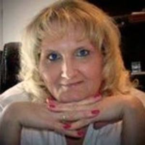 blondenurse_64 avatar