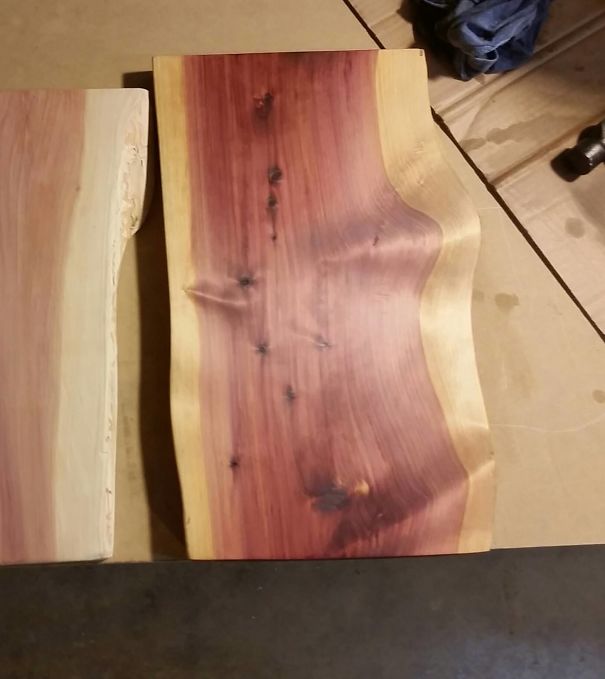 The Grain On My Plank Of Cedar Creates An Optical Illusion