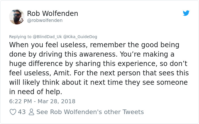 Blind Man Left In 'Tears' After Nobody Gave Up Their Seat For Him And His Guide Dog On The Train Blind Man Left In 'Tears' After Nobody Gave Up Their Seat For Him And His Guide Dog On The Train