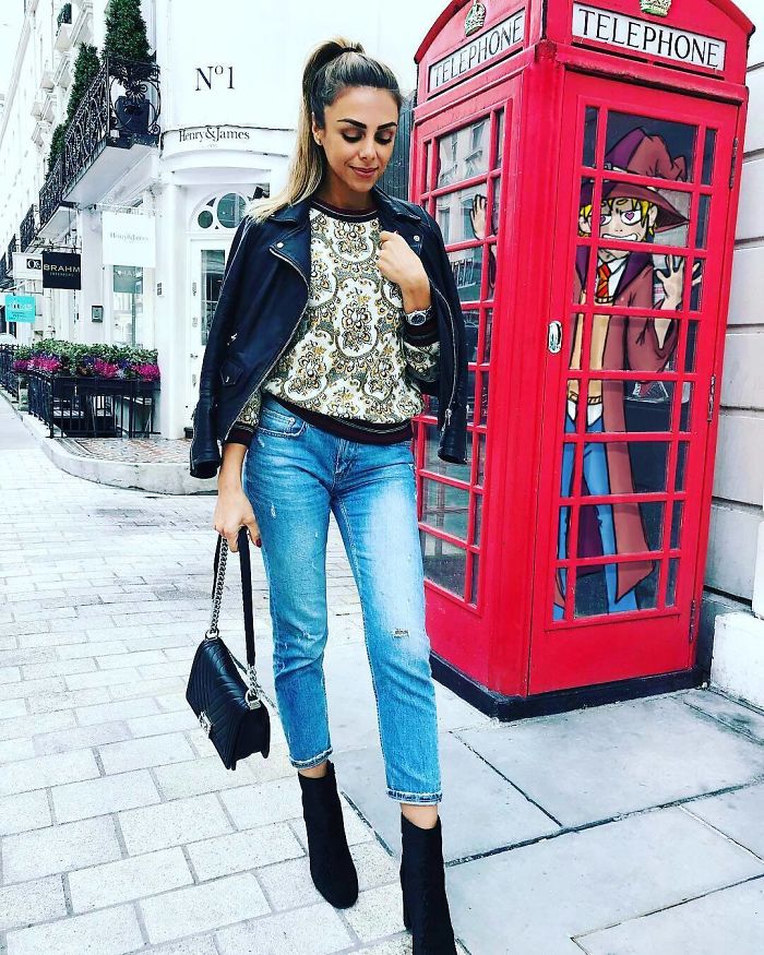 Anime-Doodles-On-Pictures-Futurikon-Wizardians