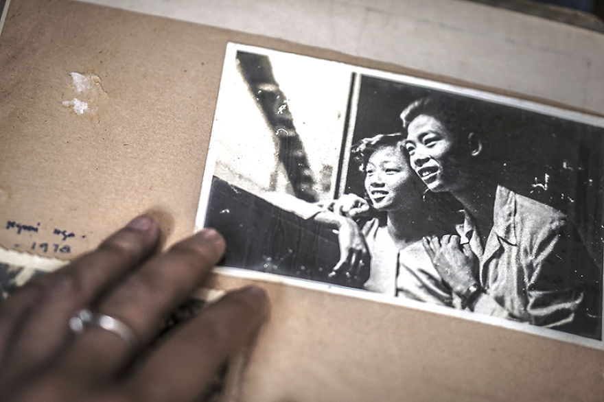 I Photographed Daily Life Of My Grandparents To Show Their Positive Attitude To Life