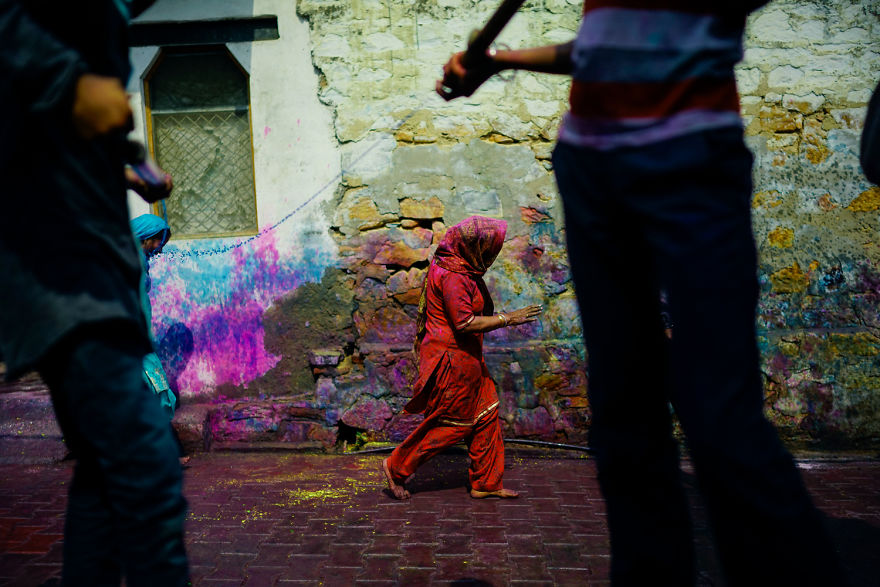 Beautiful Portraits Taken At The Holi Festival Of Colors In India