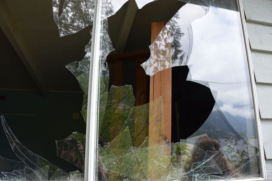 I Fell In Love With Abandoned Places I Fell In Love With Abandoned Places