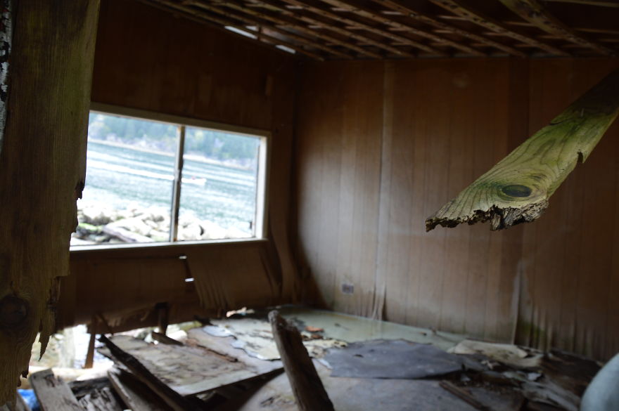 I Fell In Love With Abandoned Places I Fell In Love With Abandoned Places