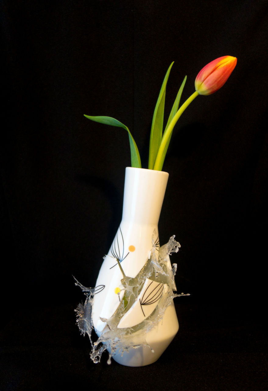 These Exploding Vases Are Blowing People's Minds