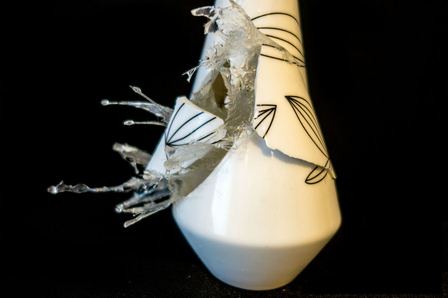 These Exploding Vases Are Blowing People's Minds