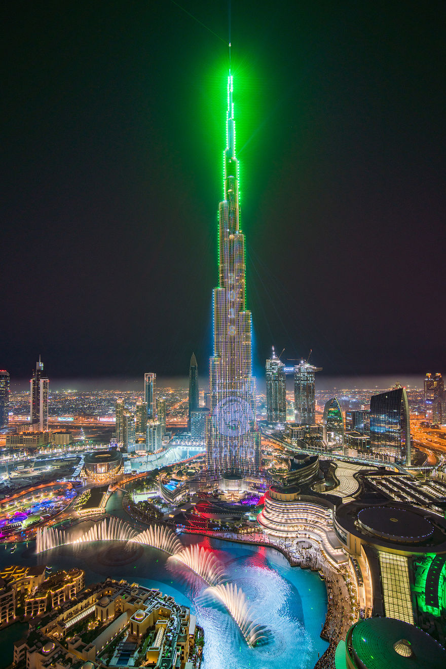 Dubai's World Record Laser Show In Pictures