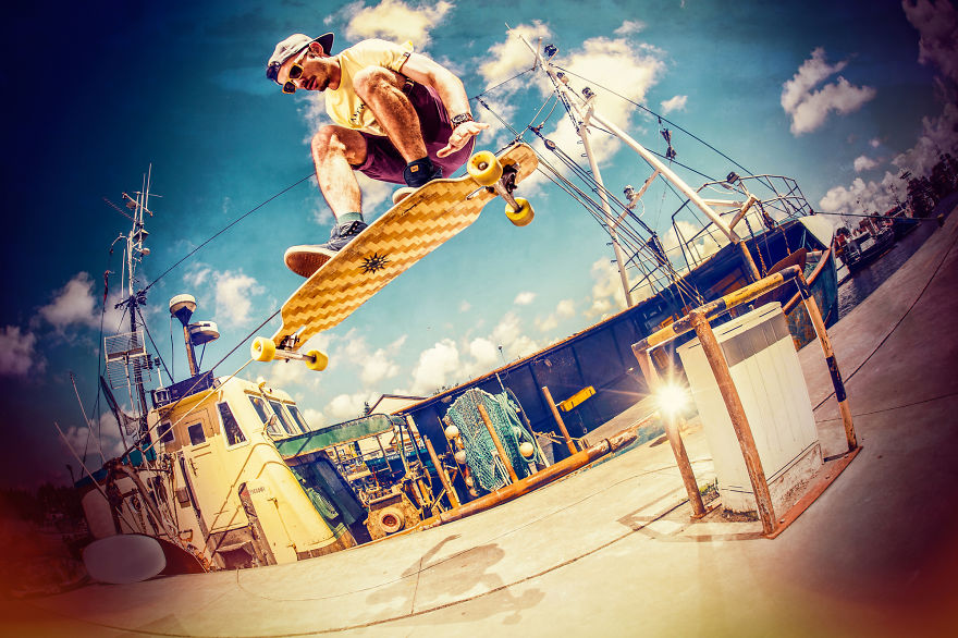 Extreme Sport Photographer Shows Skydiving In A New Light Extreme Sport Photographer Shows Skydiving In A New Light