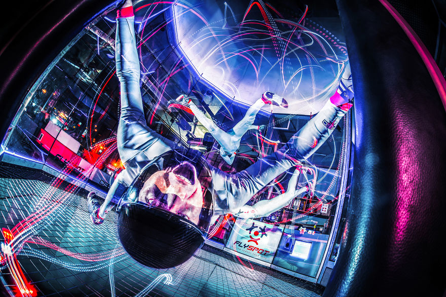 Extreme Sport Photographer Shows Skydiving In A New Light Extreme Sport Photographer Shows Skydiving In A New Light